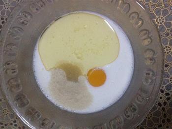 美味鸡蛋牛奶小油条的做法步骤2