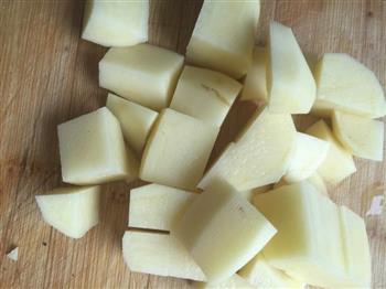 红烧五花肉土豆的做法步骤6