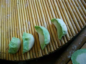 翡翠水饺的做法步骤6