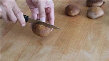 香菇酿肉的做法步骤3