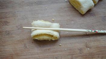 椰蓉面包卷的做法步骤10