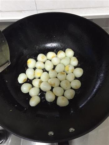 茄汁虎皮鹌鹑蛋的做法图解2