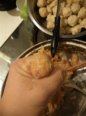 减肥鸡肉丸子汤的做法步骤3