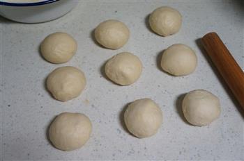 椰蓉面包卷的做法步骤7