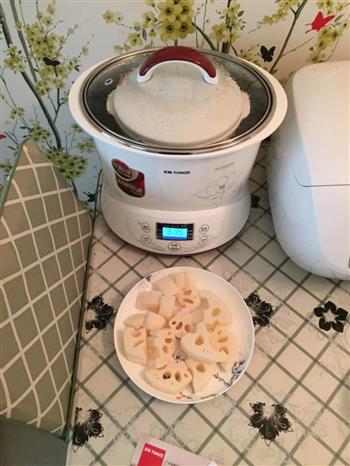 排湿补气排骨莲藕煲汤的做法图解6