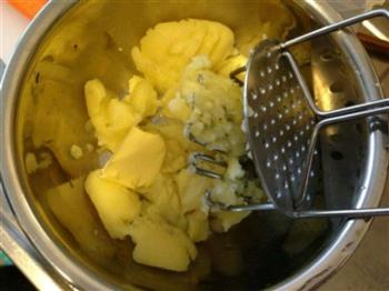 浪漫的西餐—香煎鳕鱼配土豆泥的做法步骤4