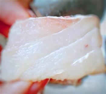 鱼肉米粉汤的做法步骤1