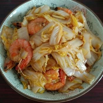 大虾烩白菜的做法步骤1