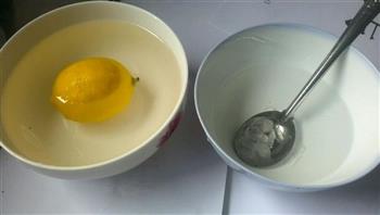 美白的冰糖柠檬水的做法图解1