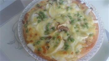 蘑菇培根芝士披萨的做法图解3