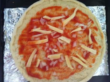 薄脆底披萨的做法图解5