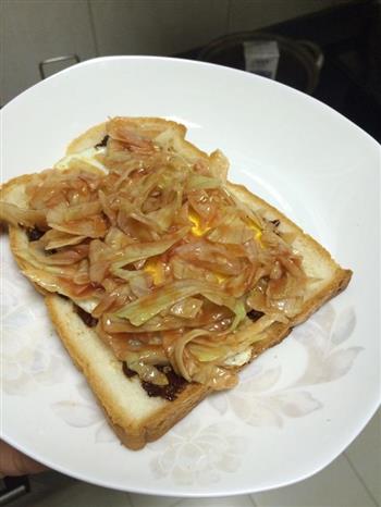 电饼铛-5分钟懒人早餐三明治的做法步骤4
