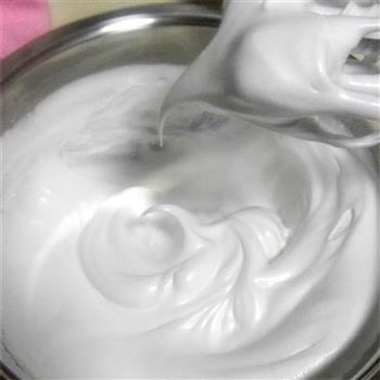 芝麻果酱蛋糕卷-用家常面粉做的蛋糕的做法步骤4