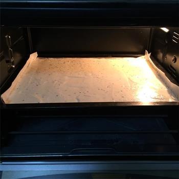 芝麻果酱蛋糕卷-用家常面粉做的蛋糕的做法步骤9