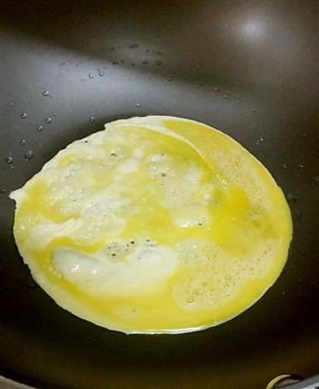 心心相印爱煎蛋的做法步骤2