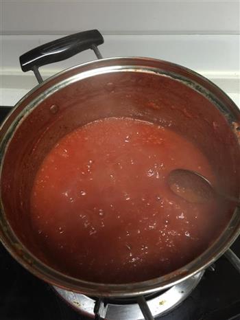 自制番茄酱，远离防腐剂和各种添加剂的做法步骤3