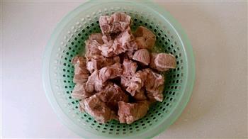 茨菇红烧肉的做法步骤2