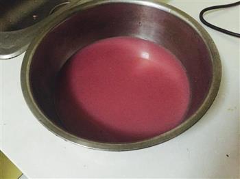 粉嫩粉嫩的石榴果冻的做法步骤4