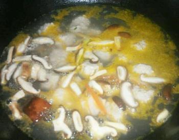 香菇青菜鲜猪肉丸汤的做法步骤5