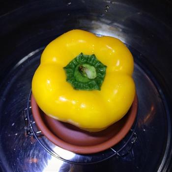 黄甜椒蒸饭—适合1岁宝宝食用的做法步骤3