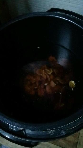 补肾益智-黑豆核桃黑米粥的做法步骤1