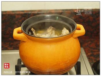 鸡汤云吞-忠于食材的鲜香的做法图解3