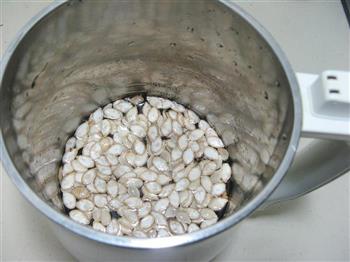 南瓜籽核桃豆浆的做法步骤3