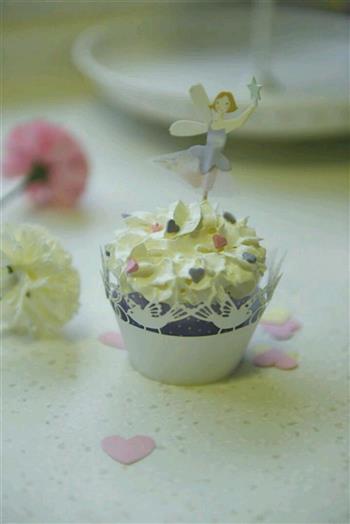 北海道戚风杯子蛋糕的做法步骤24