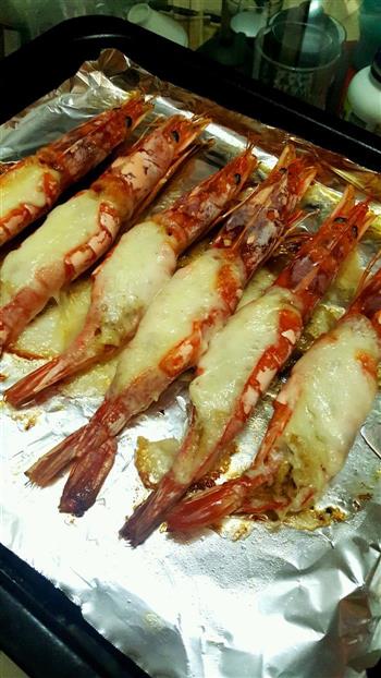蒜蓉芝士焗大虾的做法步骤15