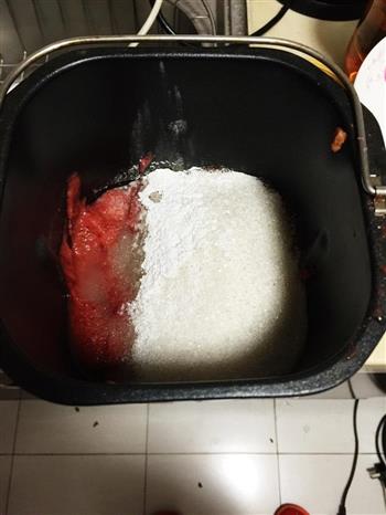 超简单面包机红果酱的做法步骤2