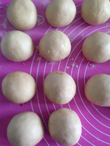 奶香椰蓉面包附带豆沙包的做法步骤8