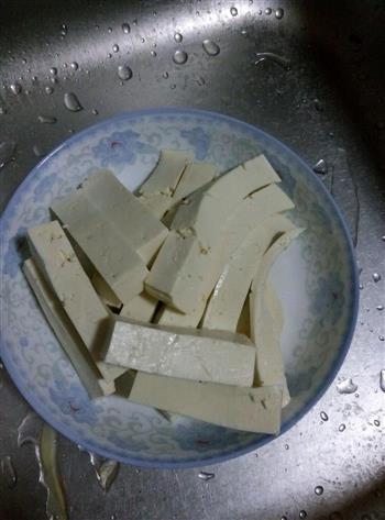 韭菜回锅豆腐的做法步骤2