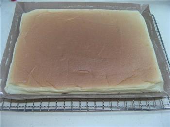桃子酱蛋糕卷的做法步骤12
