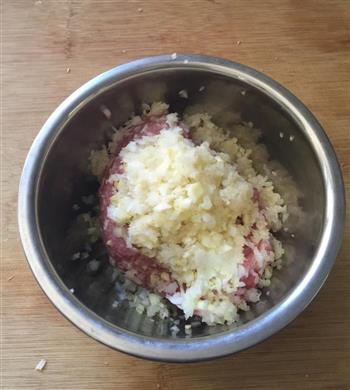 冬瓜丸子汤的做法步骤1