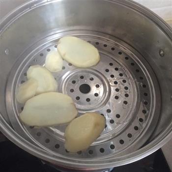 蒜香土豆泥的做法步骤1