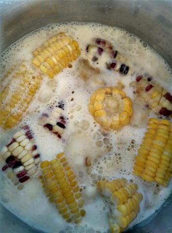 浓缩的精华-奶油玉米棒的做法步骤2