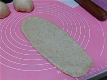 全麦葡萄干面包卷的做法图解13