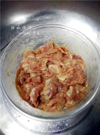 丝瓜肉汤的做法步骤1
