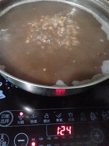 薏仁米红豆粥的做法图解5