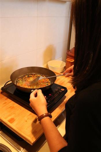 香米扬州炒饭的做法步骤2