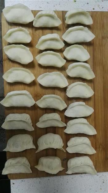 西葫芦三鲜饺子的做法图解4
