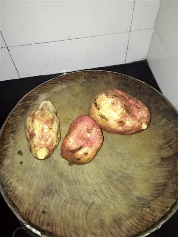 油炸红薯片的做法步骤1