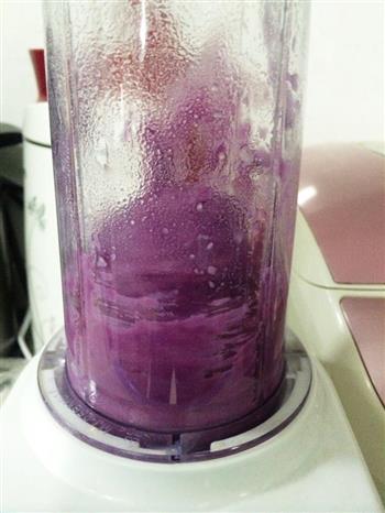 私房玫瑰香芋紫薯发糕的做法步骤2