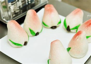 新年/祝寿寿桃豆沙包的制作技巧的做法图解15