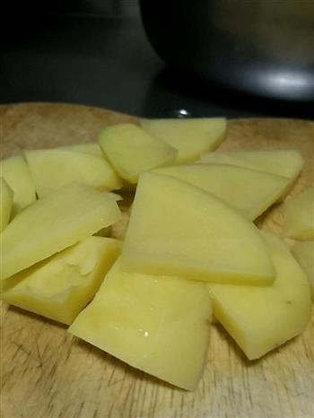 干煸土豆片的做法步骤1