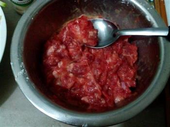 萝卜丝牛肉丸子汤的做法步骤3