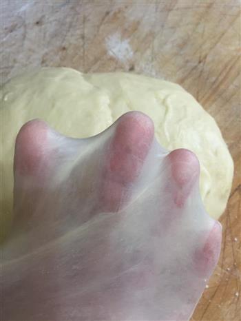 葱香肉松面包卷 中种法的做法步骤7