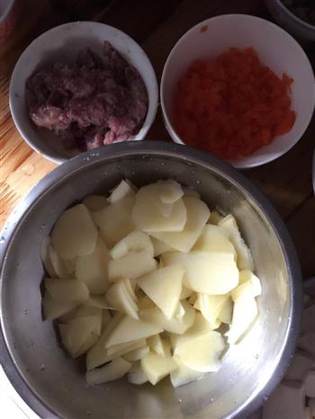 香煎土豆丸子的做法步骤1
