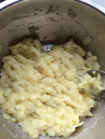 香煎土豆丸子的做法步骤2