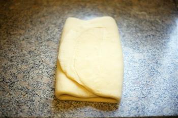 牛角面包的做法步骤18